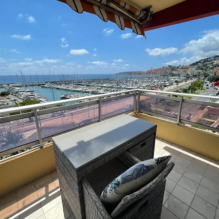 Superbe En Bord De Mer, Pres Du Centre Et Des Plages Menton